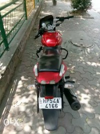 Red Bajaj Pulsar 180 DTSi