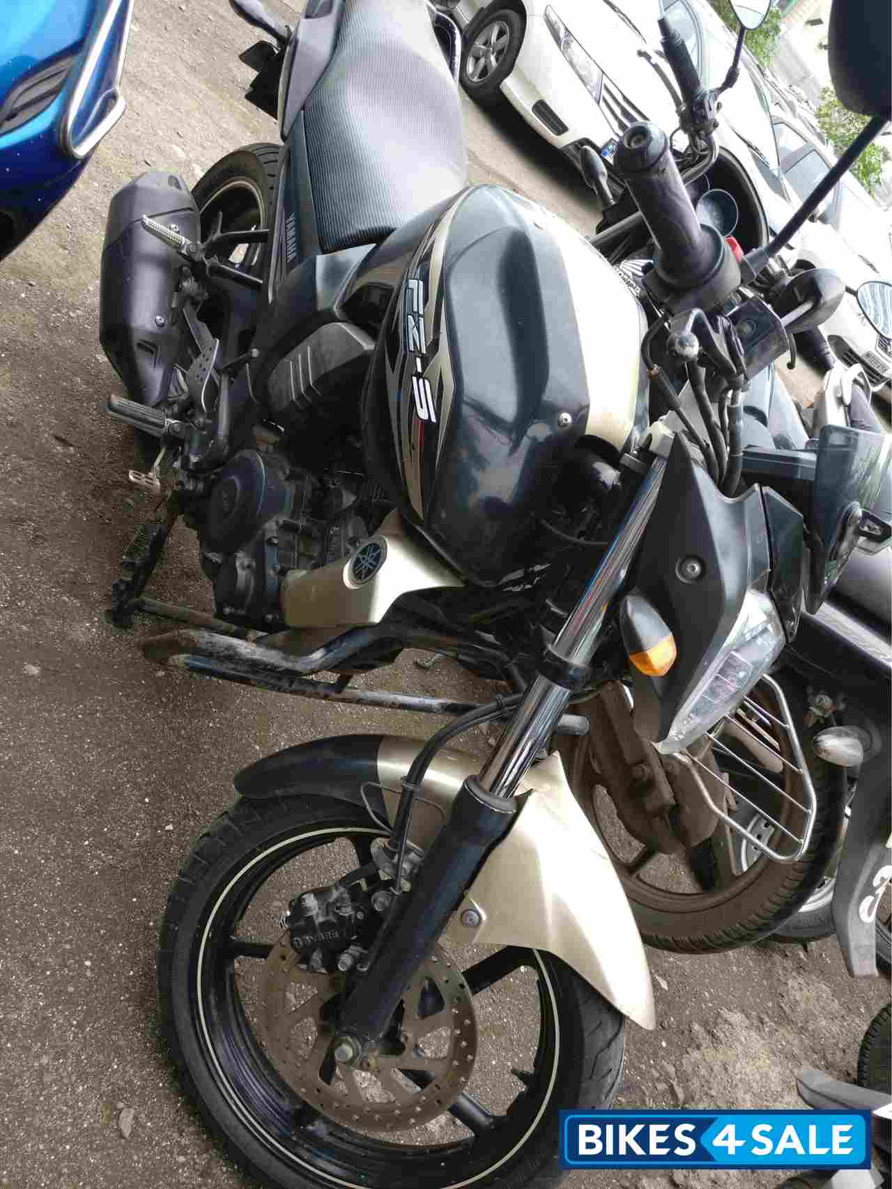 Yamaha FZ-S