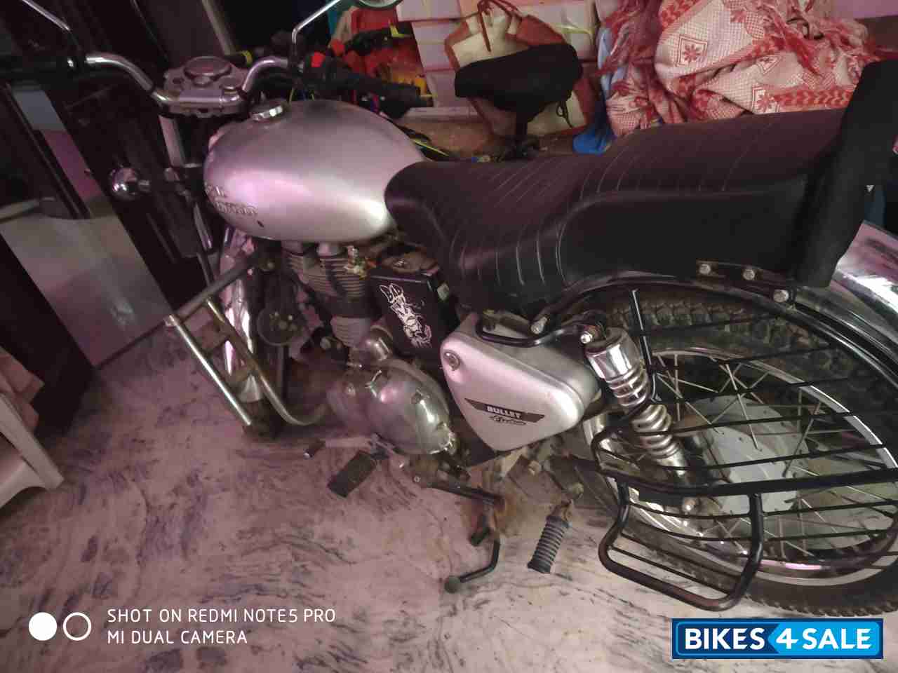 Silver Royal Enfield Bullet Electra 5S