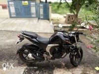 Black Yamaha FZ FI V2