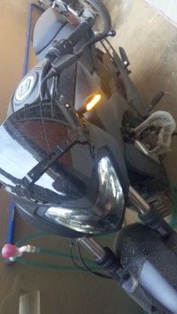 Mad Black Bajaj Dominar 400