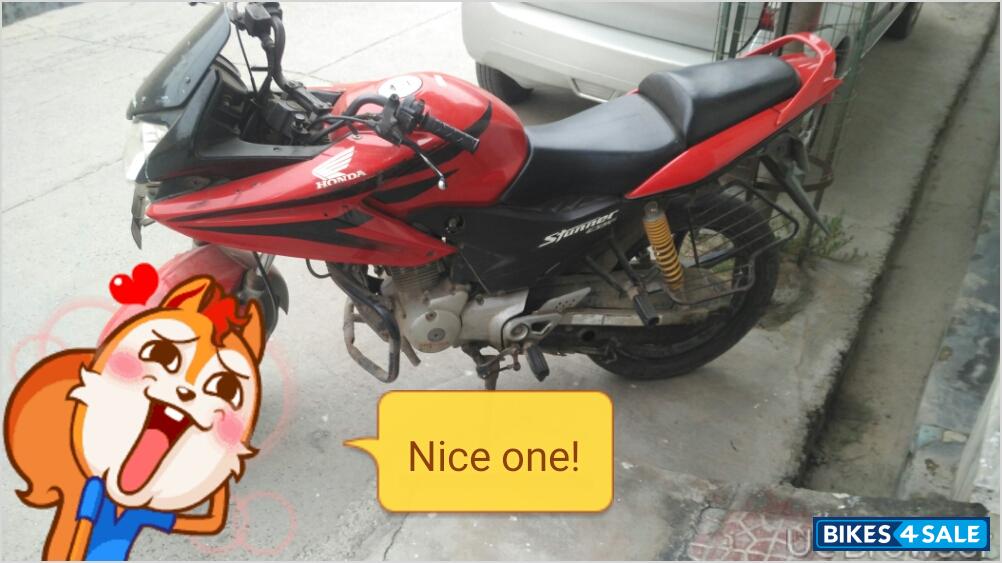 Red Honda CBF Stunner