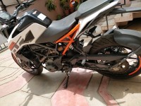 White KTM Duke 250