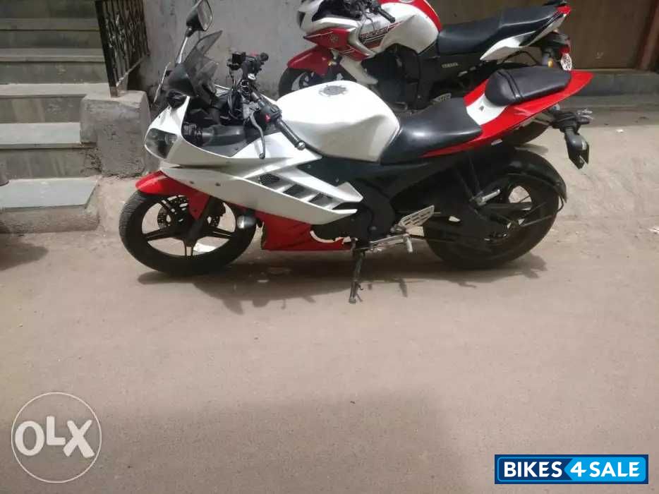 Yamaha YZF R15 V2
