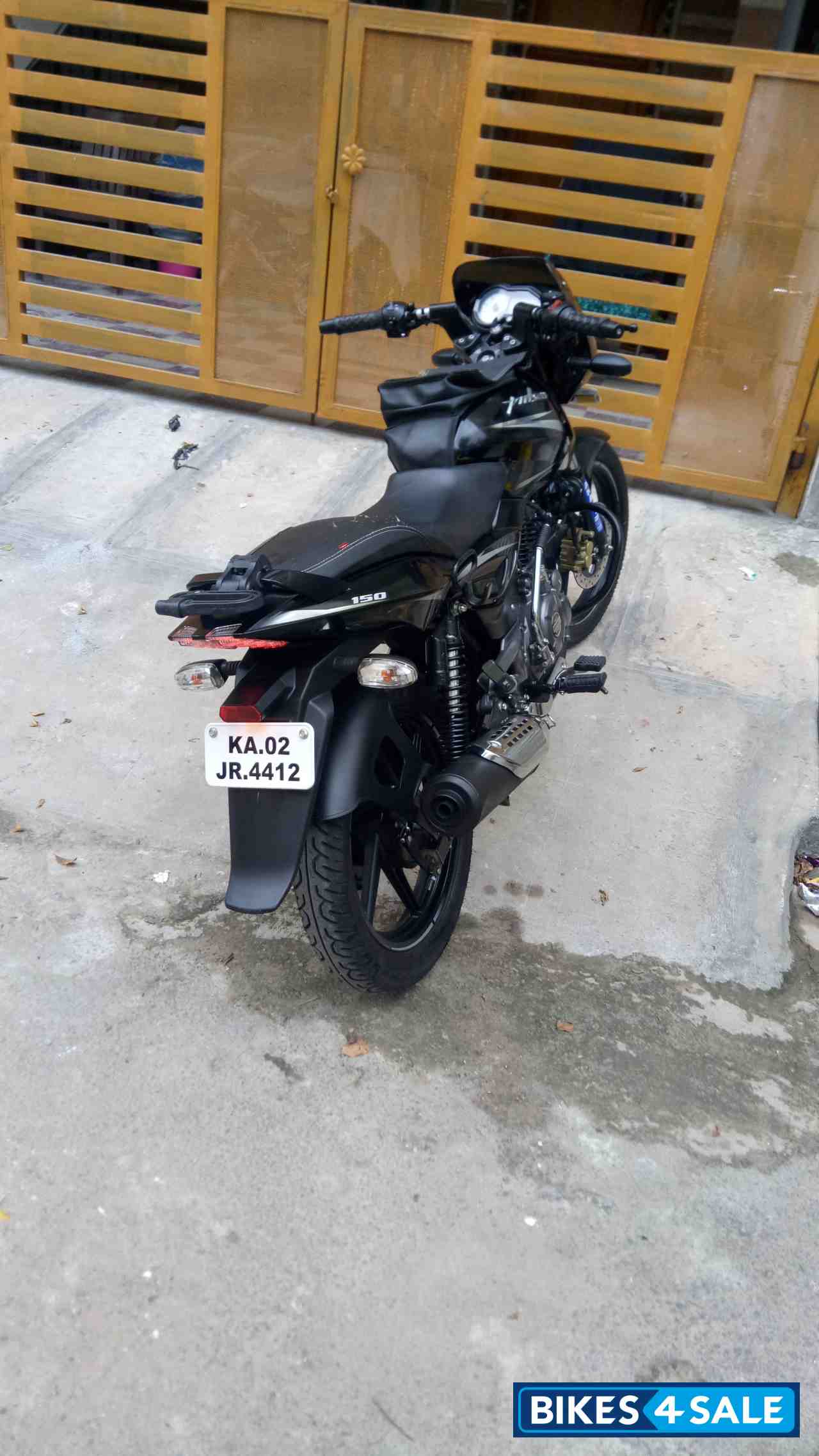 Bajaj Pulsar 150 DTSi Bajaj Pulsar 150 DTSi