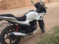 White Hero Karizma R