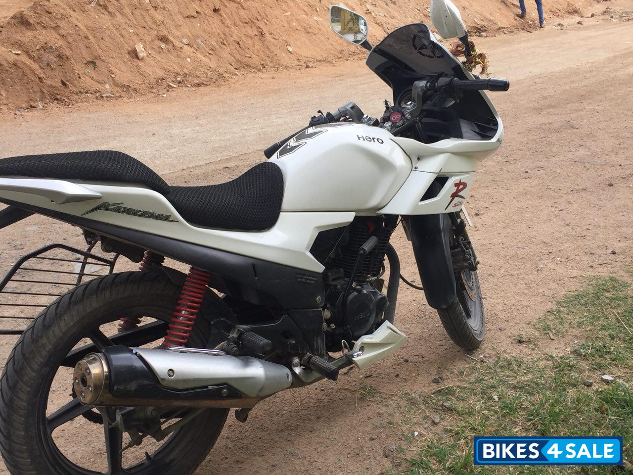 White Hero Karizma R White Hero Karizma R