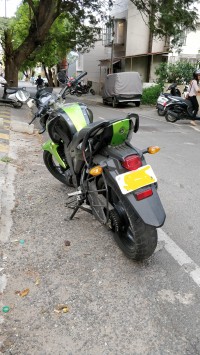 Green Black Yamaha FZ-S