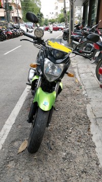 Green Black Yamaha FZ-S