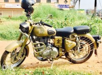 Royal Enfield Classic Desert Storm