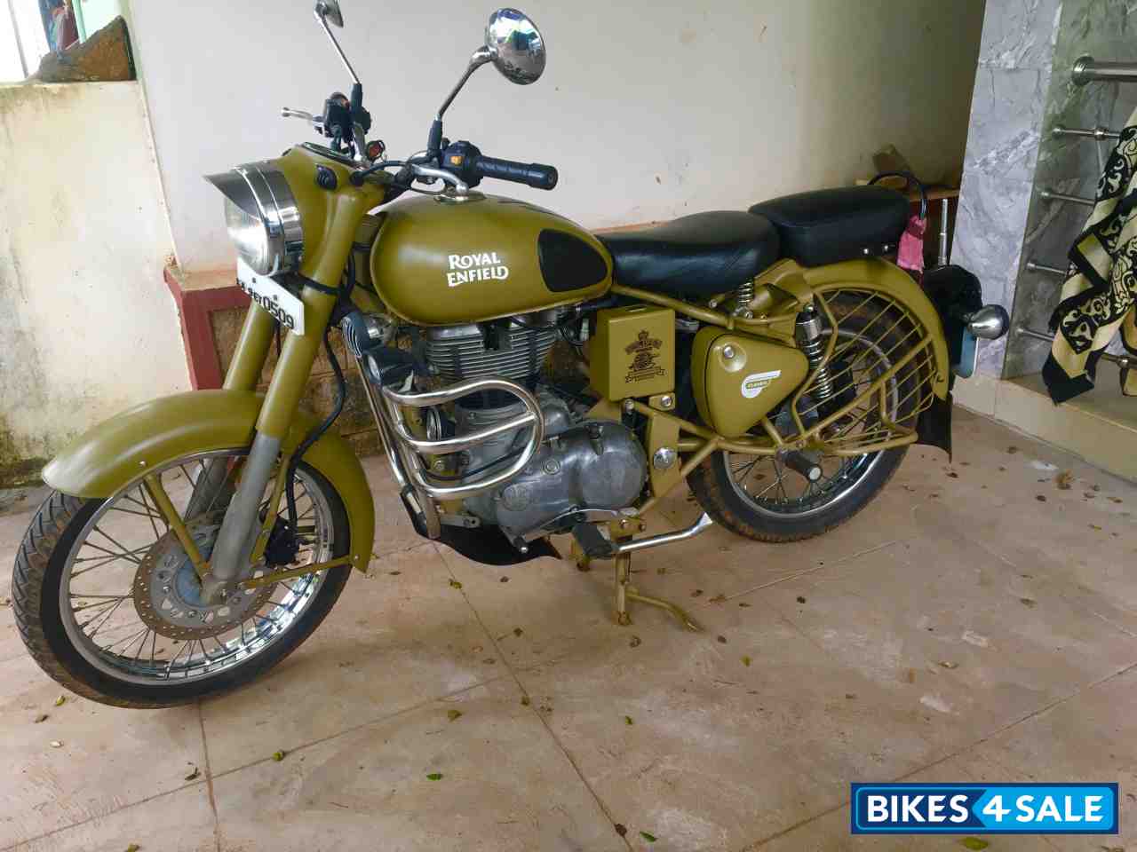 Royal Enfield Classic Desert Storm