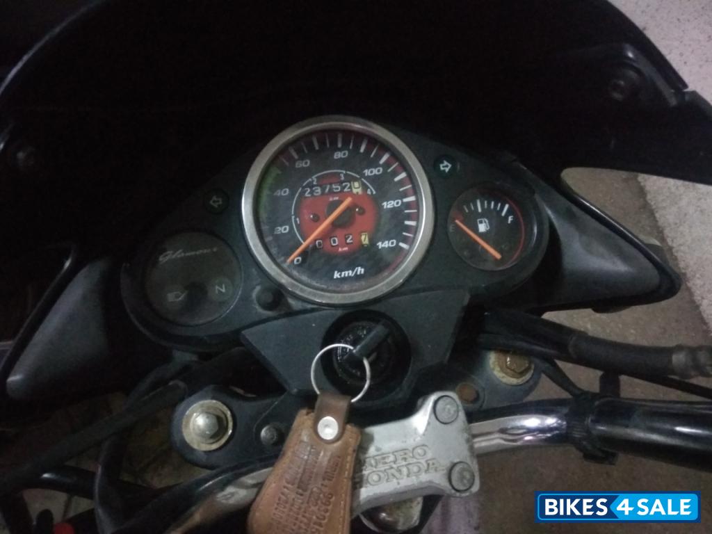 Black Red Hero Glamour 125