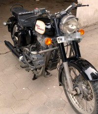 Black Royal Enfield Classic 350