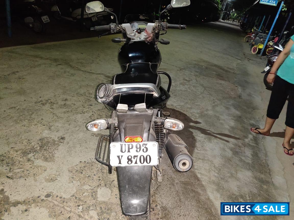 Black Bajaj Pulsar Black Bajaj Pulsar