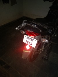 Grey Honda Dream Yuga