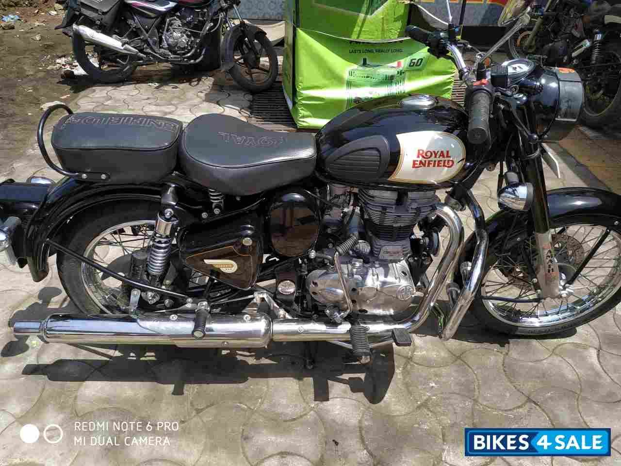Black Royal Enfield Classic 350