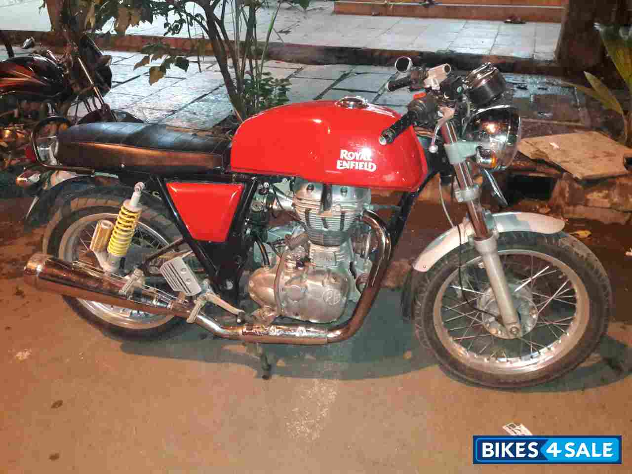 Red Royal Enfield Continental GT 535