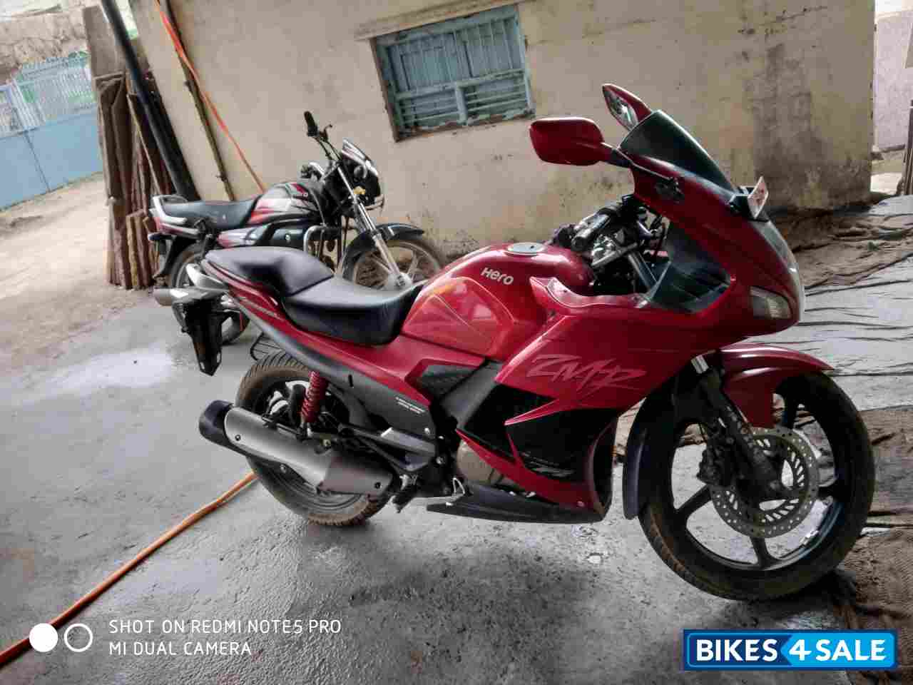 Red Hero Karizma ZMR