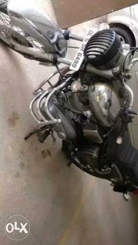 Royal Enfield Bullet Machismo A350