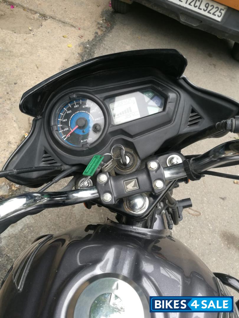 Grey Metallic Honda CB Shine SP