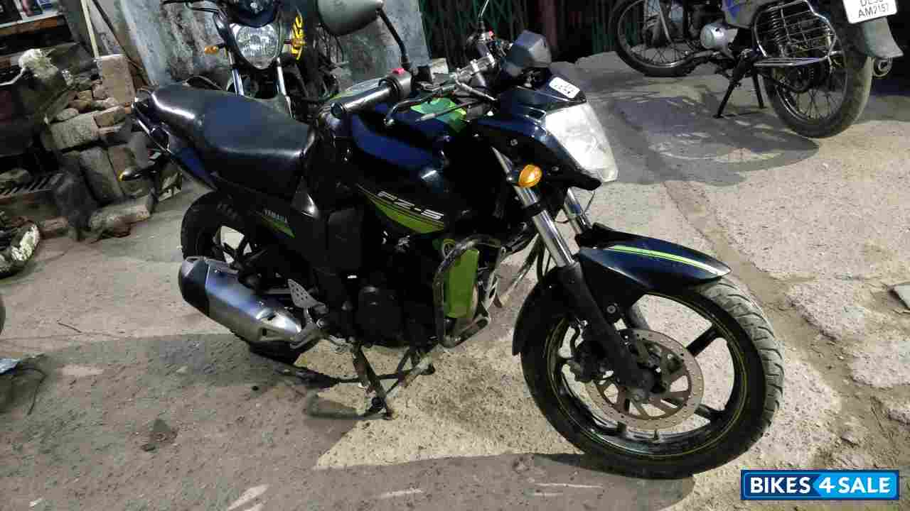 Yamaha FZ-S