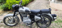 Gunmetal Grey Royal Enfield Classic Gunmetal Grey