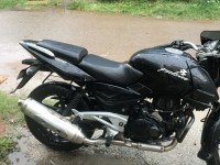 Bajaj Pulsar RS 200