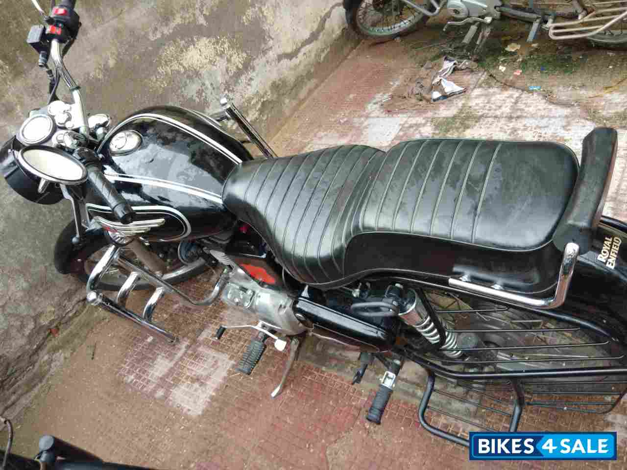 Royal Enfield Bullet Standard 500