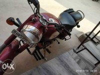 Mehroon Royal Enfield Classic 350