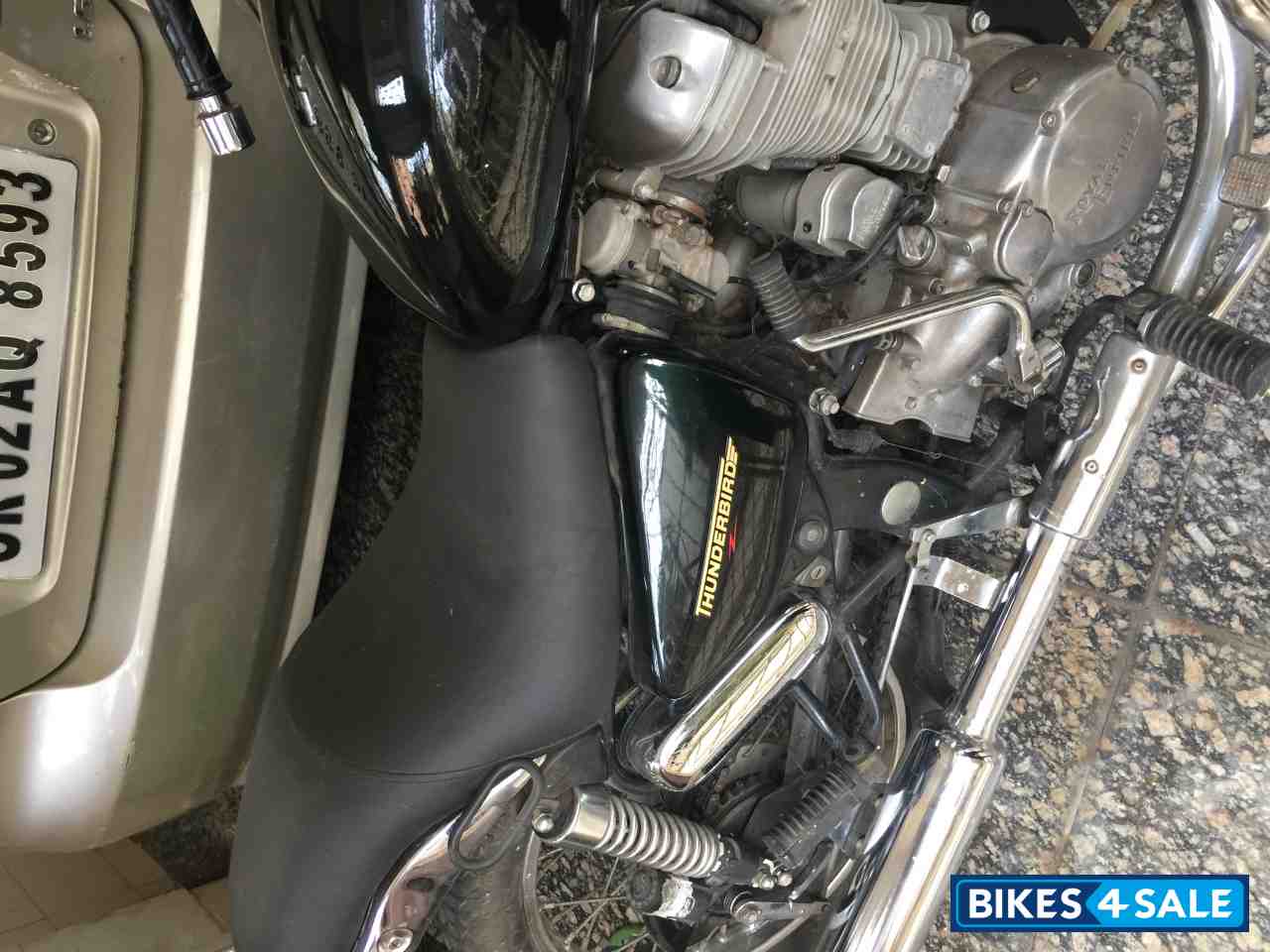 Black Royal Enfield Thunderbird TwinSpark 350