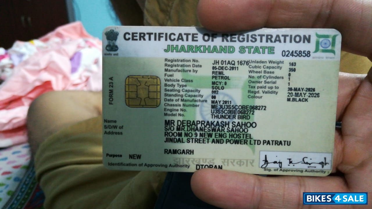 Black Royal Enfield Thunderbird TwinSpark 350