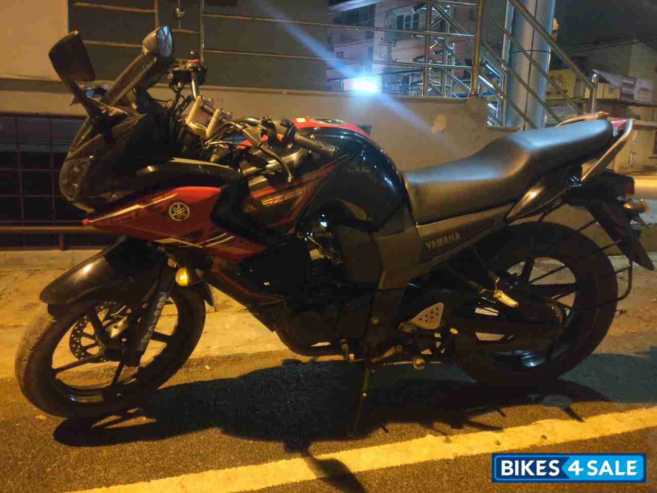 Black & Red Yamaha Fazer