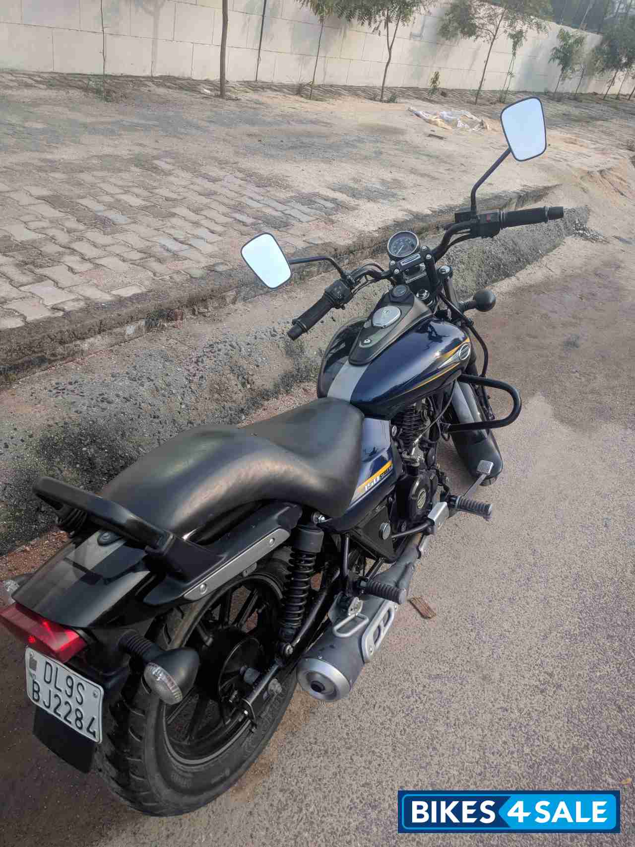 Bajaj Avenger Street 150