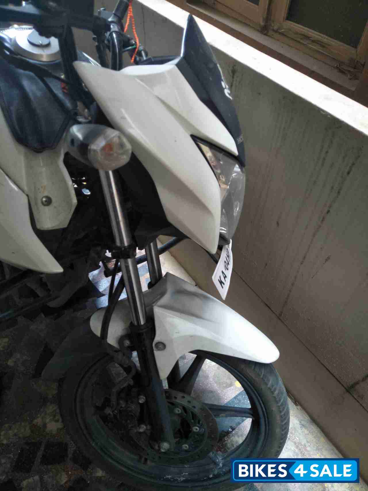 White Honda CB Twister White Honda CB Twister