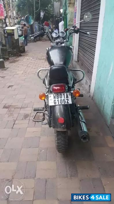 Biege Royal Enfield Thunderbird 350