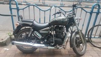 Biege Royal Enfield Thunderbird 350