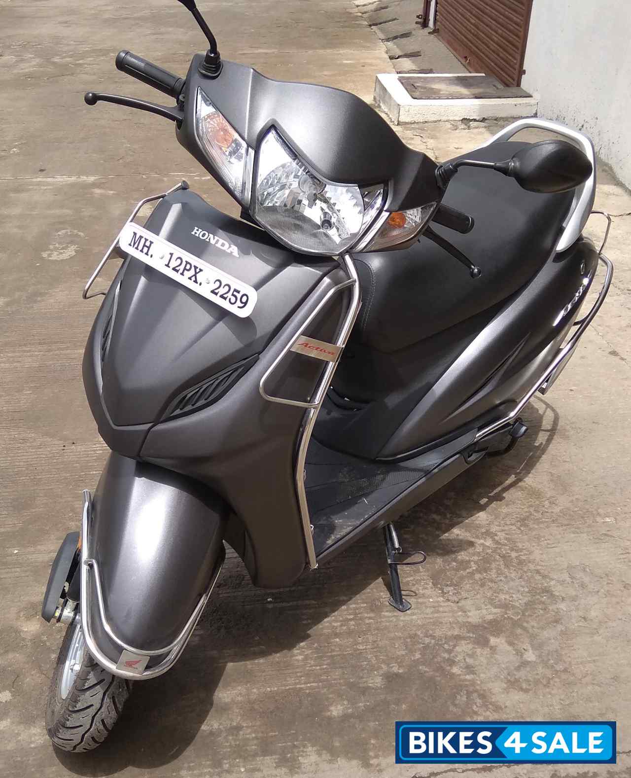 Gray Honda Activa 4G Gray Honda Activa 4G