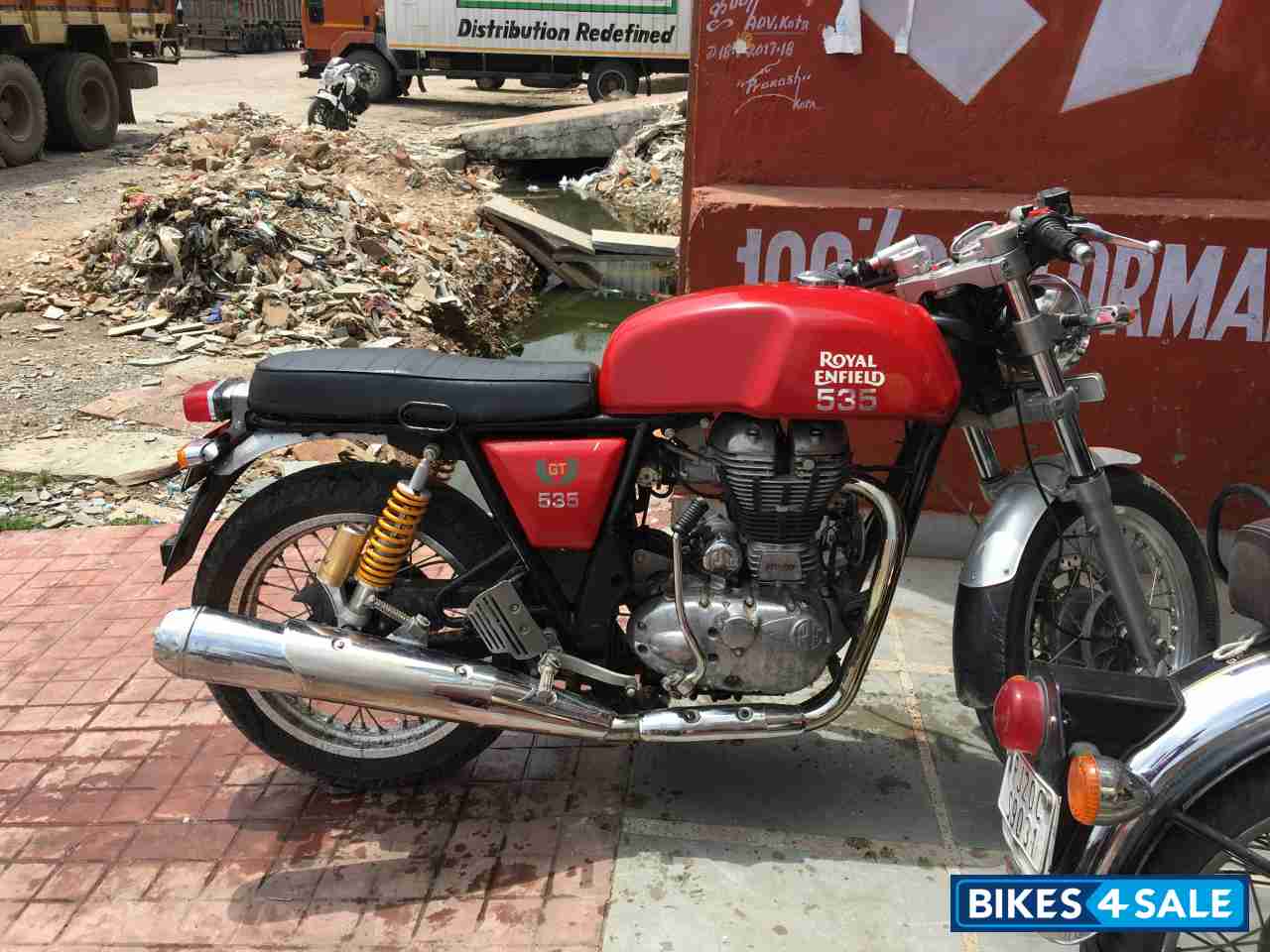 Red Royal Enfield Continental GT 535
