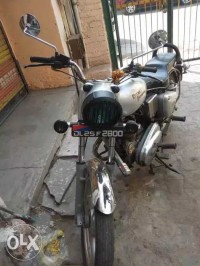 Royal Enfield Bullet Standard 350