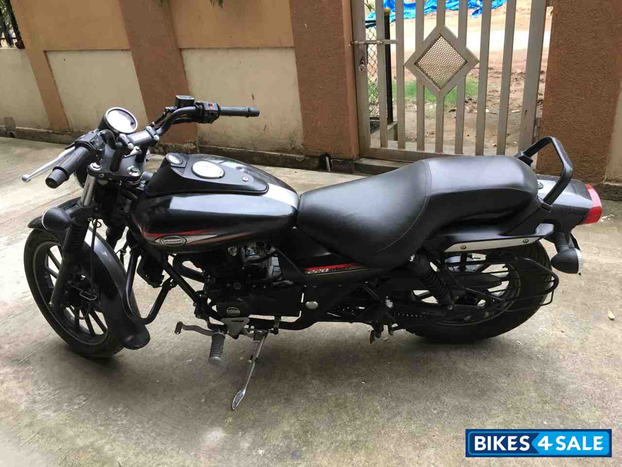 Bajaj Avenger Street 220 Bajaj Avenger Street 220