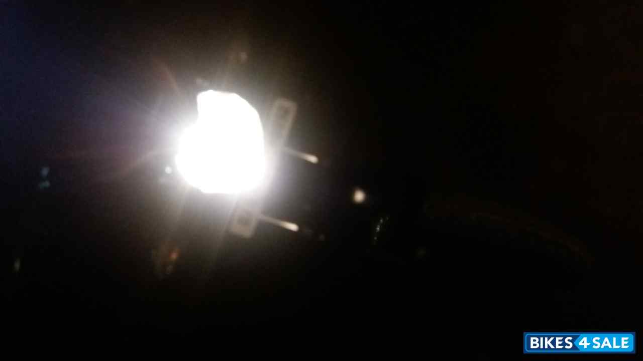 Black Honda CB Shine