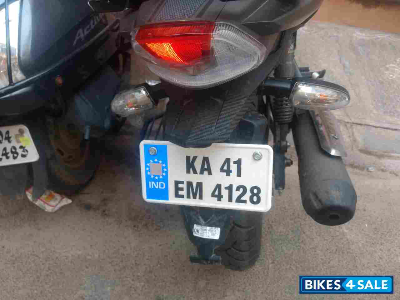 TVS Apache RTR 160 TVS Apache RTR 160