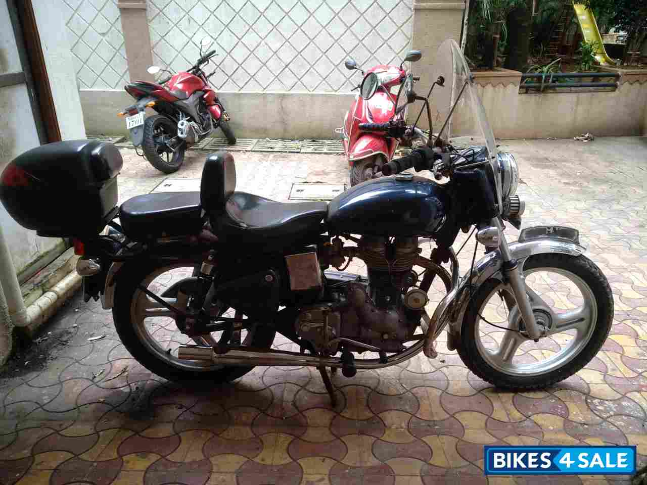 Blue Royal Enfield Bullet Electra