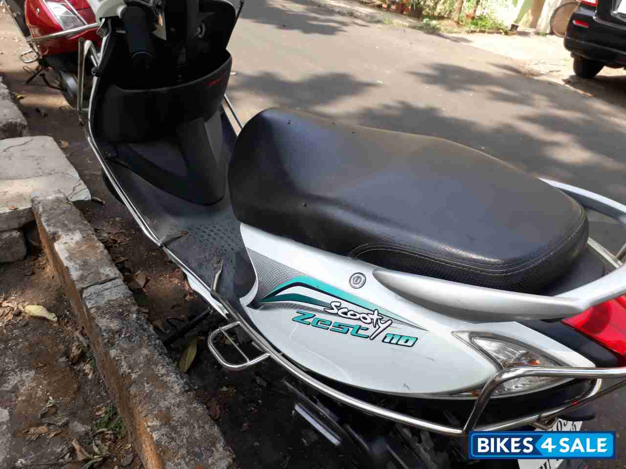 White TVS Scooty Zest