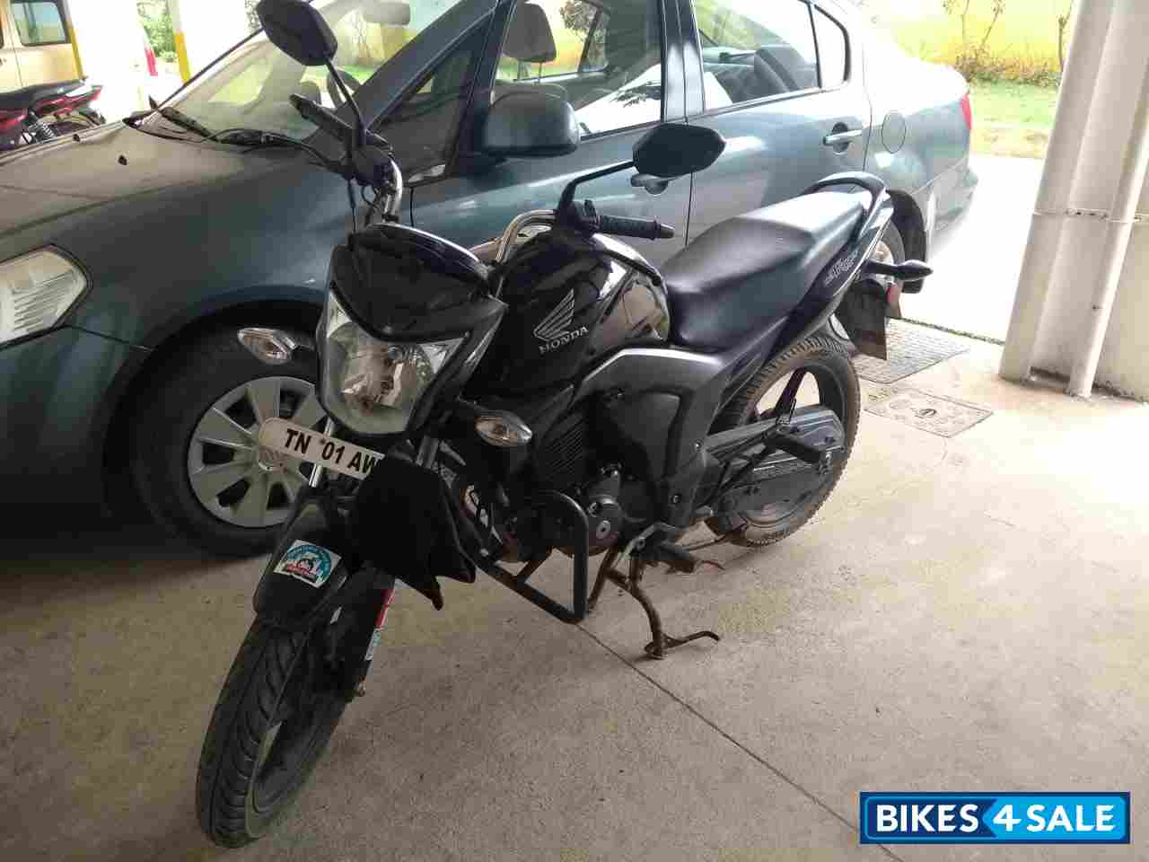 Black Honda CB Trigger