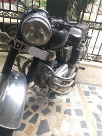 Black Royal Enfield Vintage Bullet
