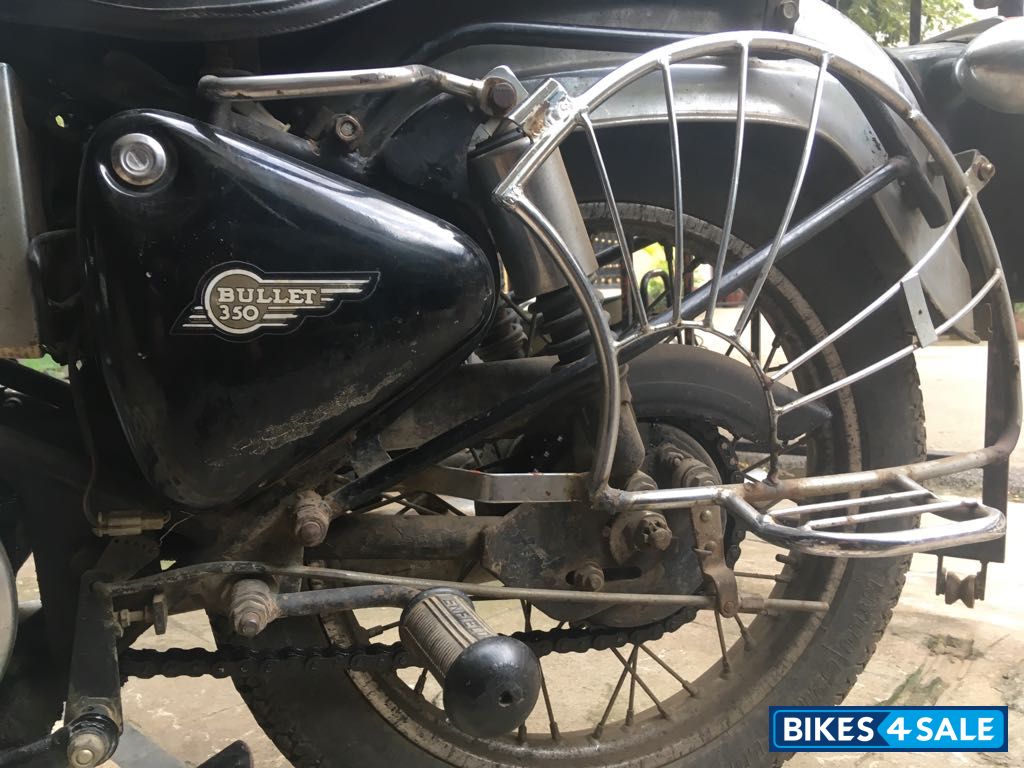 Black Royal Enfield Vintage Bullet