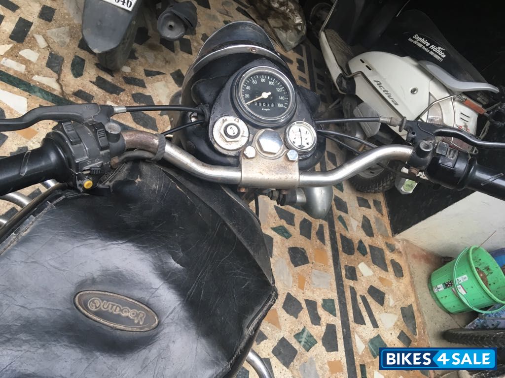 Black Royal Enfield Vintage Bullet