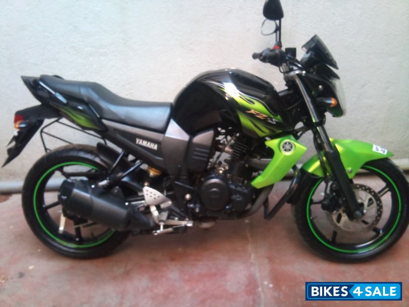 Yamaha FZ-S