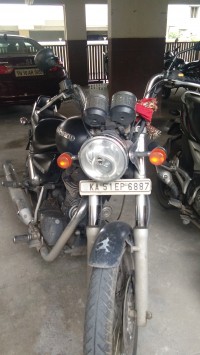 Black Royal Enfield Bullet Standard 350